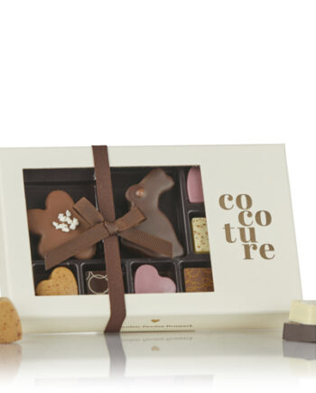 Mix af fyldte chokolader & påske marcipanfigurer i hvid Cocoture æske - 121g