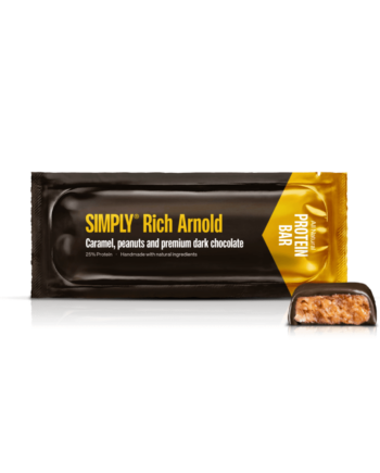 Simply® Rich Arnold Proteinbar | Karamel, peanuts og premium mørk chokolade
